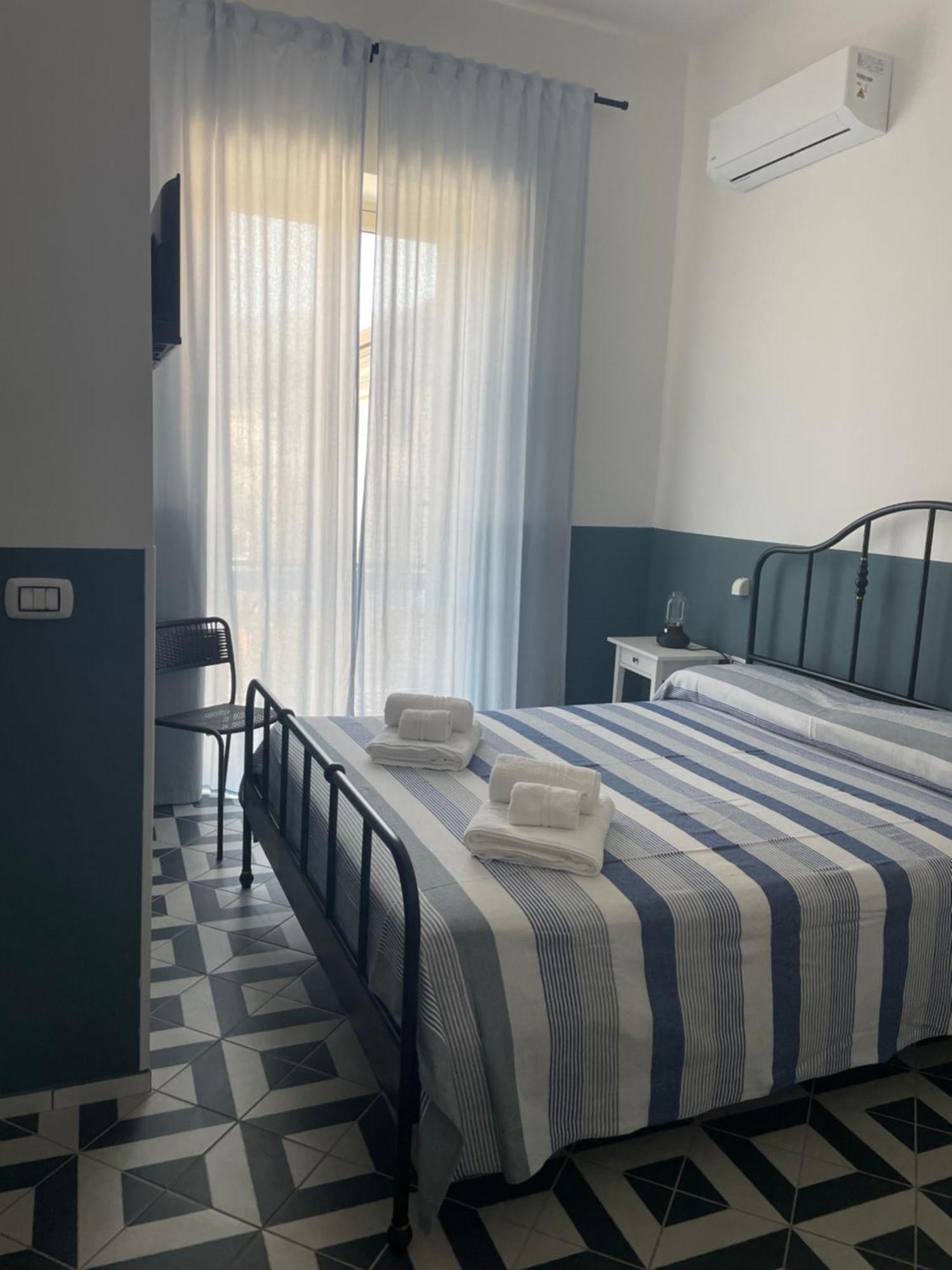 Donna Maria Hotel ซาปรี ภายนอก รูปภาพ
